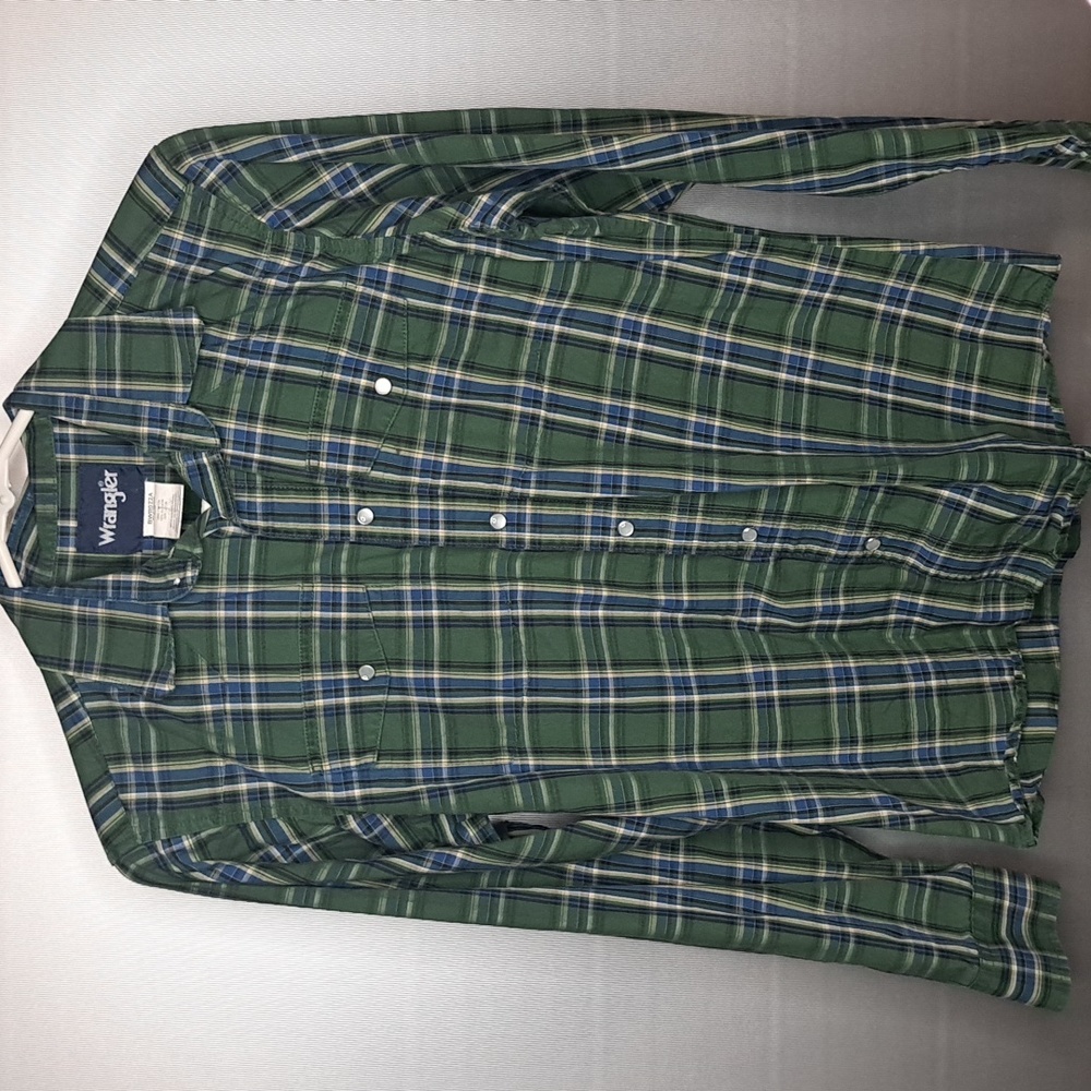 Wrangler Pearl Snap Button Down Boy's XL green/blue plaid